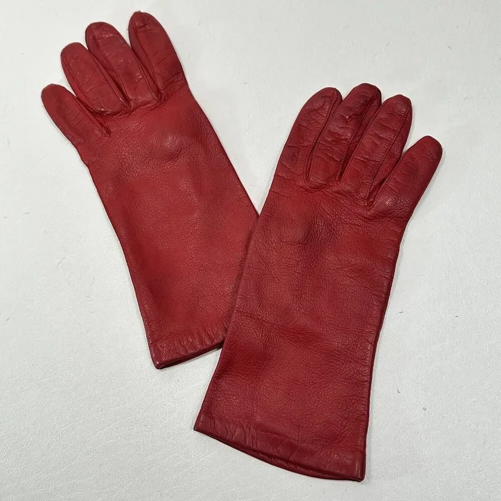 Liz Claiborne Leather Gloves Women 6.5 Lined Logo Red Past Wrist